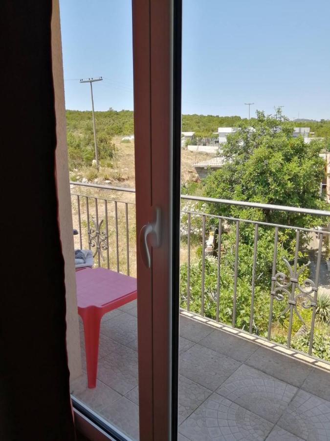 Apartments Adriatika Будва Екстер'єр фото